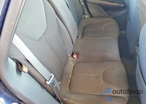 2015 Dodge Dart Sxt z USA, uszkodzony, nr VIN 1C3CDFBB8FD345110